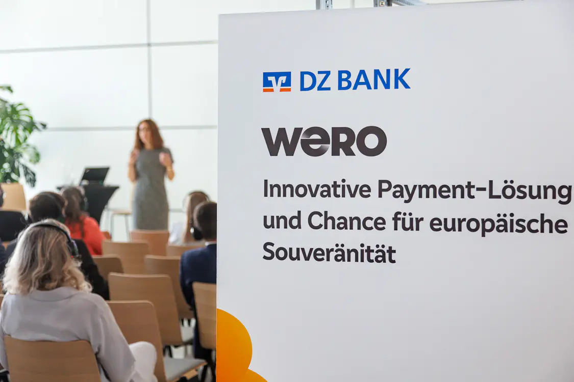 Moderne Veranstaltungsfotografie bei einem Kongress DZ Bank